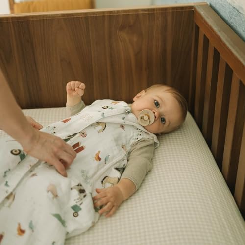 Image of Little Unicorn 12-18 Month Premium Muslin Sleep Sack 1.1 TOG | Soft & Breathable Muslin Cotton for safer sleep | 2 way zipper (Farmyard)