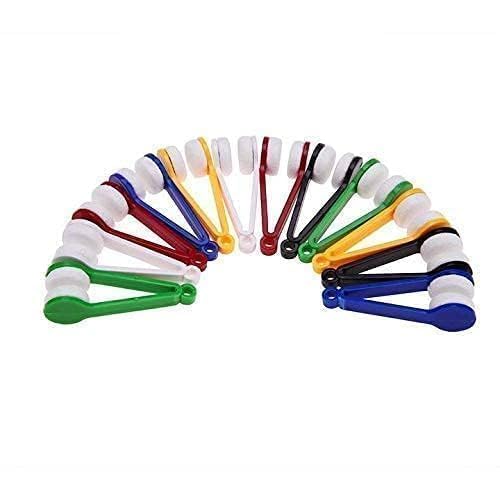 Eye Glass Cleaner, Premium Microfiber Portable Eyeglass Spectacles Sunglass Lens Brush Clip Specs Cleaning Tool With Key Hole Cloth Handle Reading Glasses with Keyring (4)