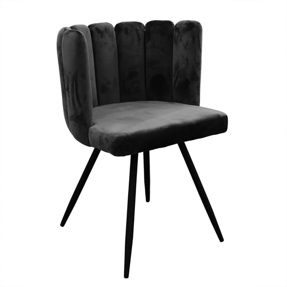 Chaise Ariel velours noir idéale autour d'une table de repas moderne en famille