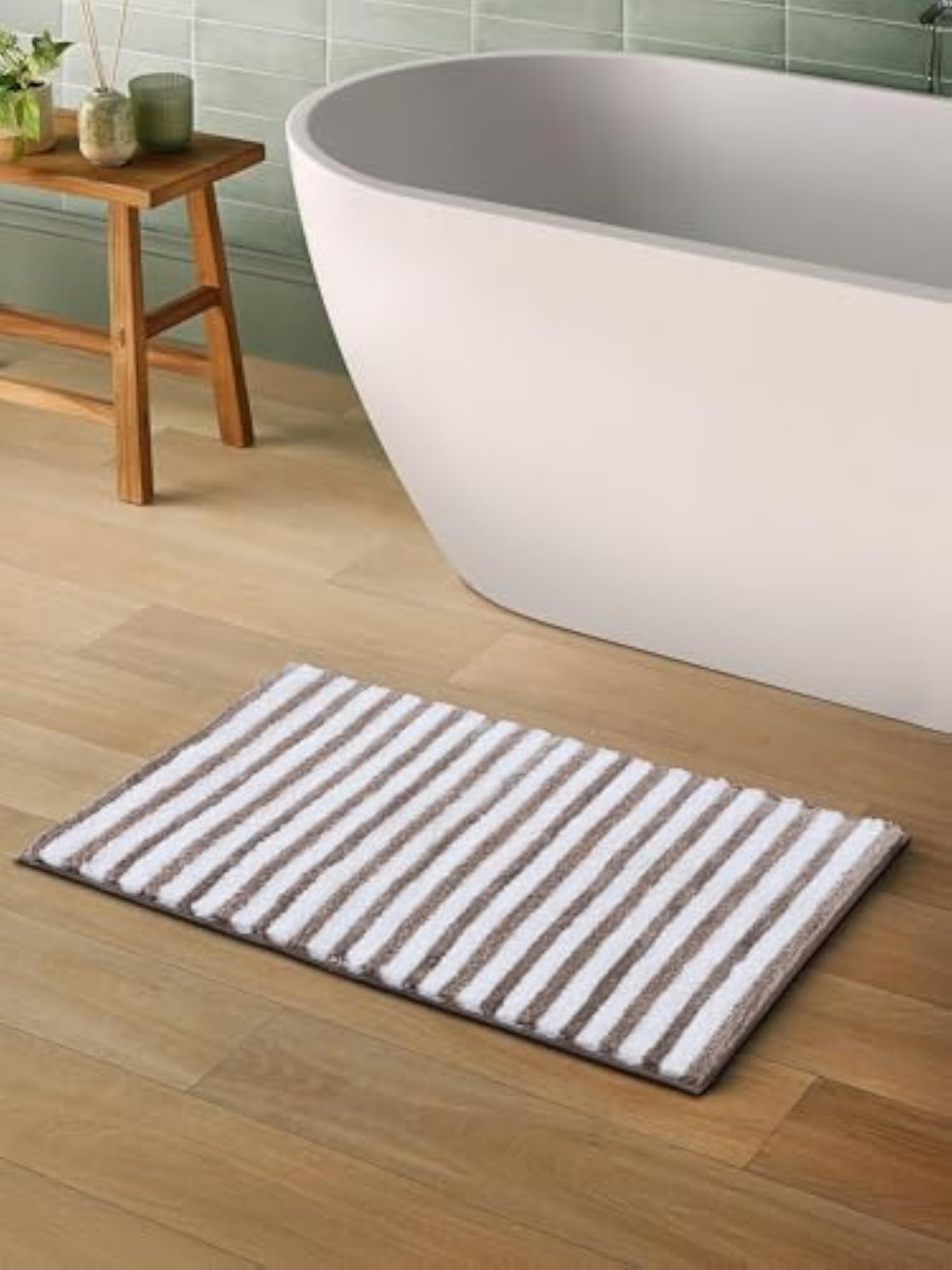 Non-Slip Bath Mat for Bathroom, Soft & Quick-Dry Polyester