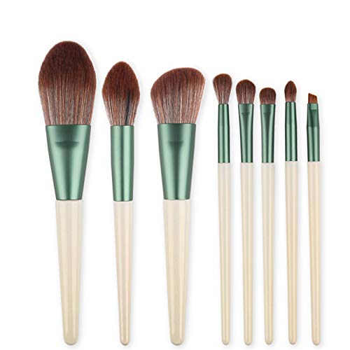 Kit pinceaux de maquillage pour fond de teint et sourcils parfaits lors de vos voyages
