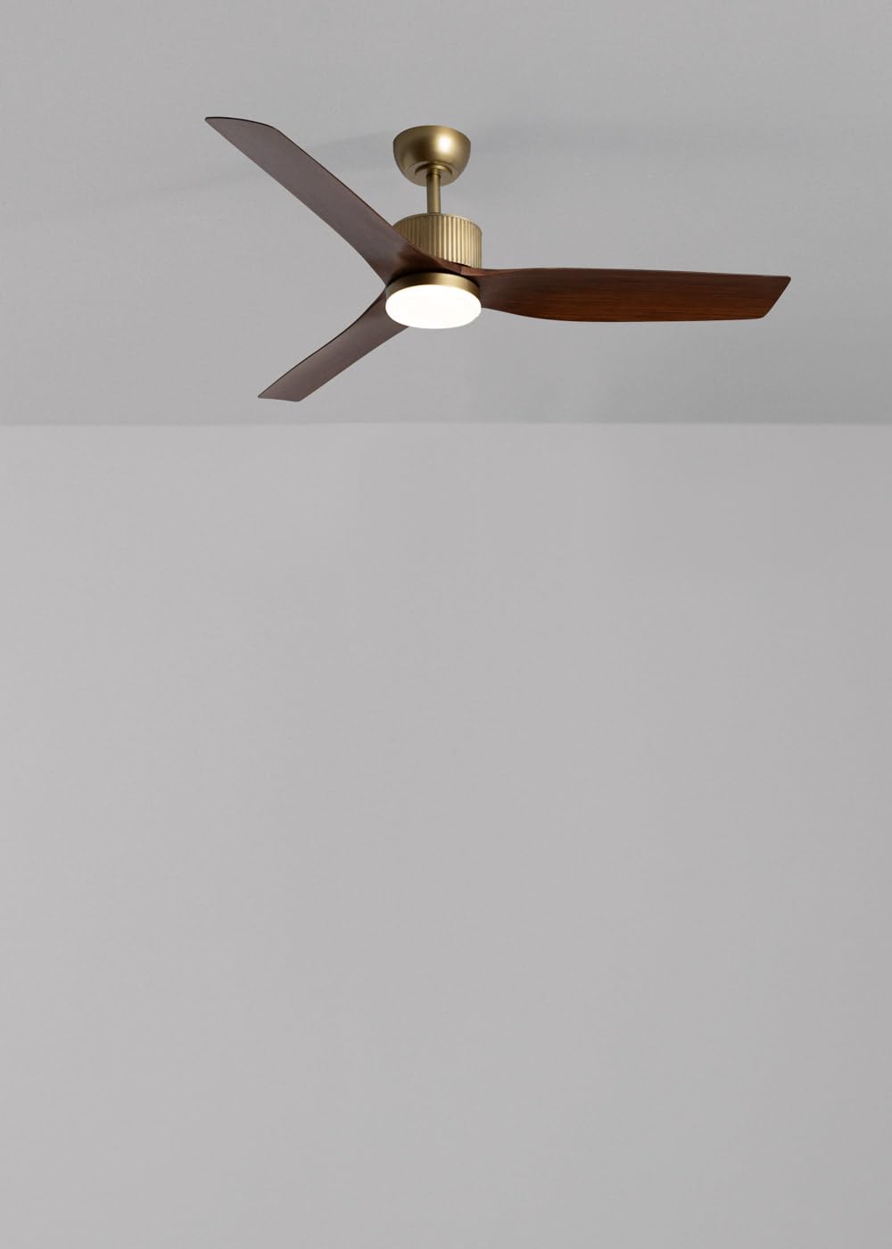 CREATE / WIND ASTORIA/Ventilador de techo con luz / 43W, Silencioso, Ø132 cm, 6 velocidades, luz LED, programable, función verano - invierno