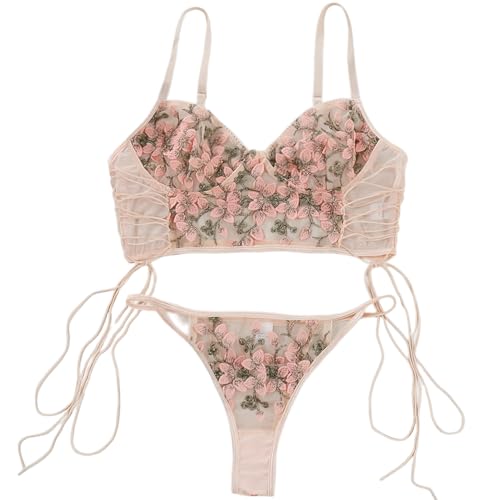 Ensemble de lingerie en maille transparente et broderie fine