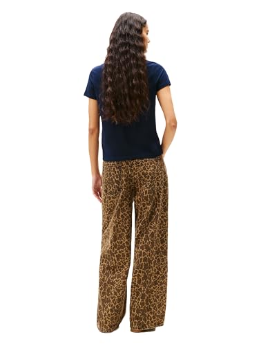 Tommy Jeans Women's Graphic Tee with Printed Flag Logo Detail4