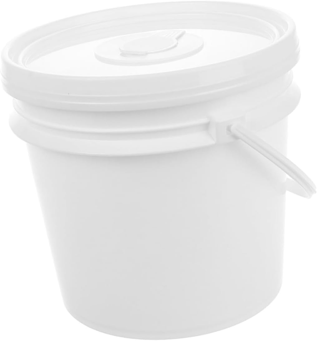 Portable Wipes Dispenser Bucket with Lid Travel-Friendly Wet Wipes Holder for Babies Bathroom and Car Use Sturdy Plastic Container