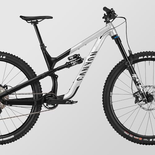 Canyon Spectral 6 in action