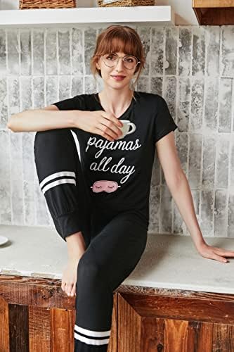 Ekouaer Womens Pajamas Set 2 Piece Lounge Pj Set Short Sleeve Sleepwear Tops with Joggers Pants Loungewear Print Nightwear2