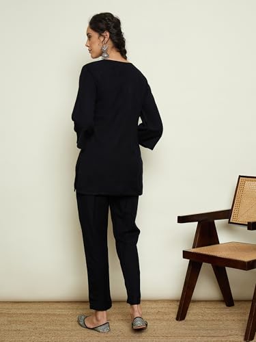Image of Women Woollen Embroidered Round Neck Short Kurta With Pencil Pants