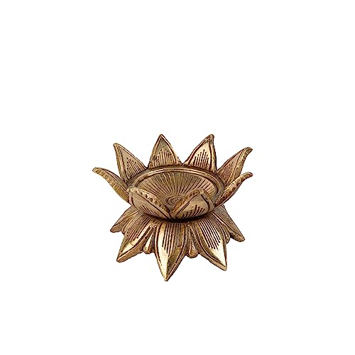 Brass Akhand Diya Small Ethnic Design Handmade Curved Oil Wick Antique Kuber Deepak Lamp for Home Decor Temple Puja Office Counter Decoration Festival Gift (11×11×7 cm 500gm)