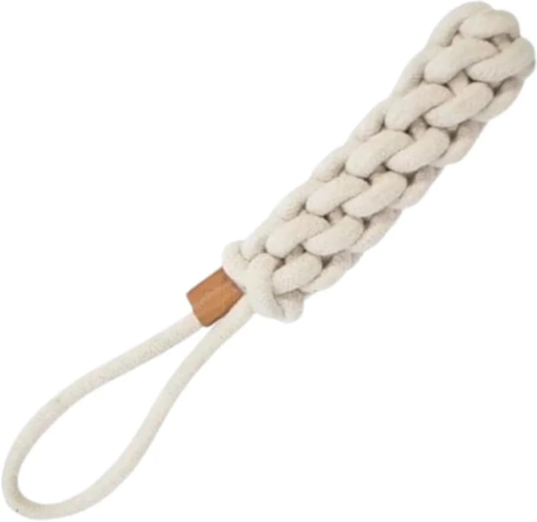 Juguetes para jugar a tirar con tu perro como  los American, los Malinois y otros perros de presa.