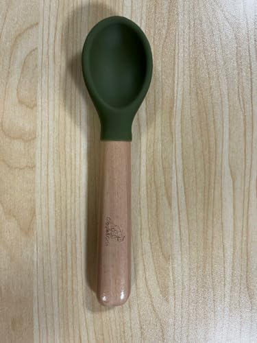 Giggle&Grin Baby Feeding Set| 3 Pack Silicone Suction Plate with Feeding Bib and 1 Silicone Feeding spoon| baby Led Weaning Supplies Self Feeding Eating Utensils (Caramel/Green) 6-12 Month4