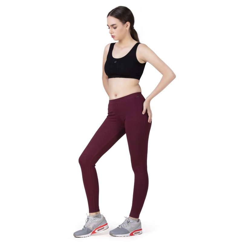 Image of Sports Power Stretch Narrow Pant: Seamless Comfort for Stylish Performance