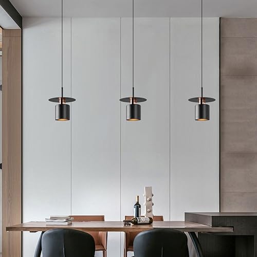 Lámpara colgante industrial que soluciona la falta de luz en islas de cocina 3