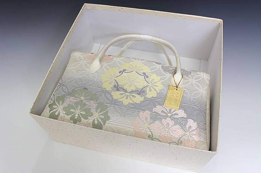 新品未使用品　京都 西陣織正絹帯地使用　利休バッグお茶席　25068 新品未使用品 京都 西陣織正絹帯地使用 利休バッグお茶席 25068