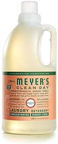 Mrs. Meyer's Liquid Laundry Detergent, Biodegradable Formula Infused with Essential Oils, Geranium, 64 oz (64 Loads)