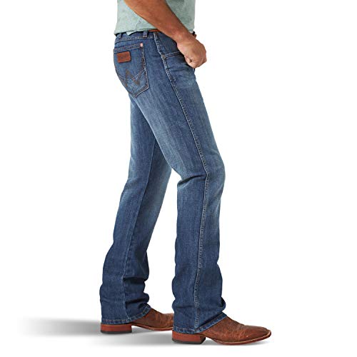 Image of Wrangler Men's Retro Slim Fit Straight Leg Jean