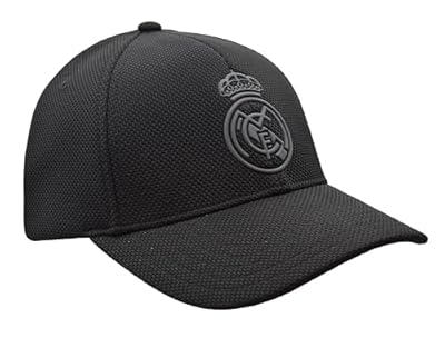 Real Madrid Gorra Talla adullto Ajustable GO47 Negra Escudo Oscuro | Ya disponible en tu tienda friki favorita! En mundofriki.es! Real Madrid Gorra Talla adullto Ajustable GO47 Negra Escudo Oscuro | Ya disponible en tu tienda friki favorita! En mundofriki.es!