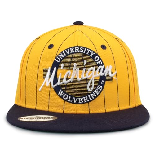 Gorra snapback de ala plana con acabado pin stripe premium y visera de alta estructura