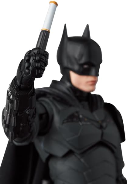 Batman (2022): The Batman MAFEX Action Figure - Image 8
