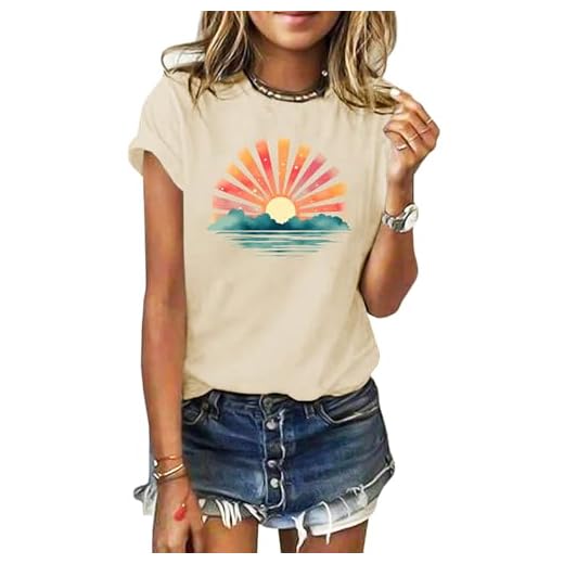 17+ Fall Outfit Ideas for Women That Always Look Stylish Graphic Tee