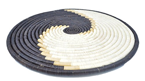 Plateau / Dessous de plat Décoratif - Raphia - Fait Main - Diam. 34 à 36 cm - Marron et beige - Ouganda / Commerce équitable