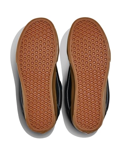 Image of Vans Unisex-Adult Knu Skool Shoe - '90s Retro Puffy Low-Top Fashion Sneakers for Men & Women