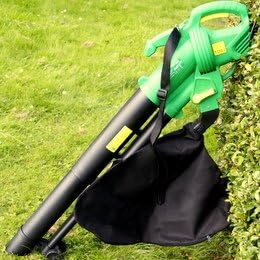 Leaf Blower/ Garden Vacuum.