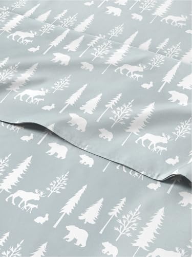 Queen Christmas Woodlands Sheet Set - Holiday Xmas Pattern Bedding Set - Deep Pockets - Snug Fit - 4 Piece - Wrinkle Free & Easy Fit - Cozy Festive Winter - Holiday Sheets for Women, Men, Kids & Teens