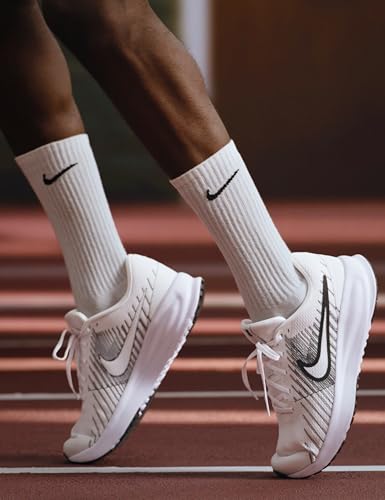Image of Nike Men's Run Defy Road Running Shoes