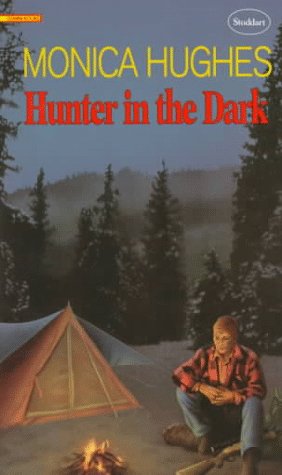 Hunter in the Dark 0773674055 Book Cover