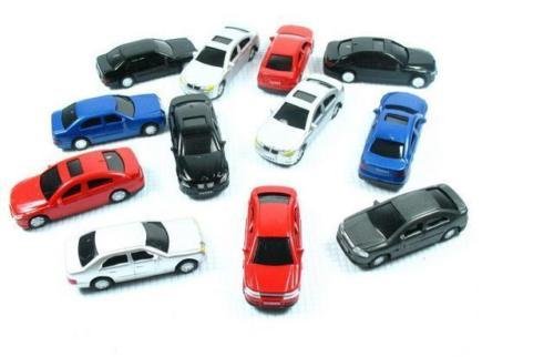 Preisvergleich Produktbild C150 Neu 50 × Spur N Autos PKW Automodell