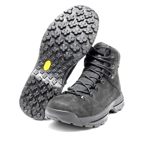 Image of Vasque Men's St. Elias Waterproof Hiking Boot