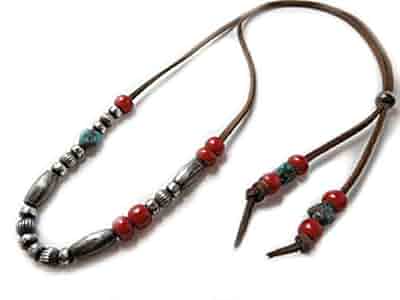 コメ内＊30粒7㎜ 黄色 ホワイトハーツビーズ フェザー ネックレス ナバホ コメ内＊30粒7㎜ 黄色 ホワイトハーツビーズ フェザー