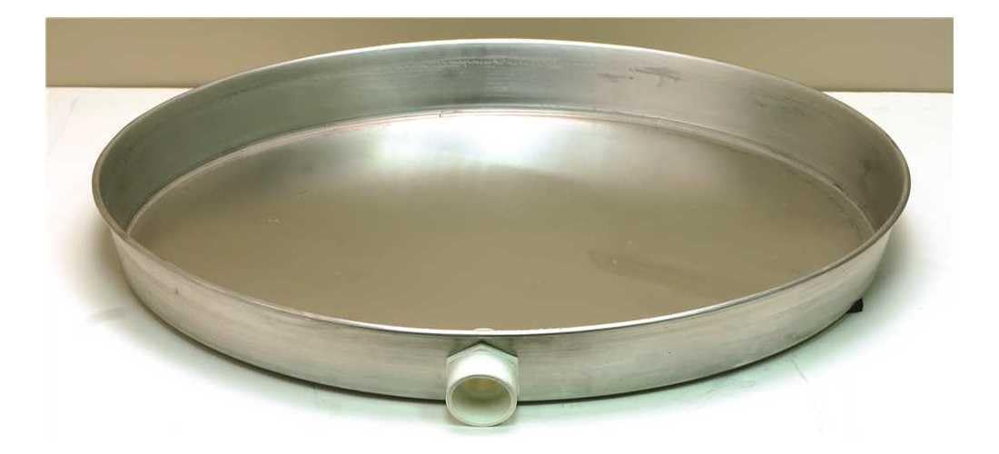 Camco 20830 Bac de vidange de chauffe-eau en aluminium de 24 po ID X 2 po avec raccord en PVC