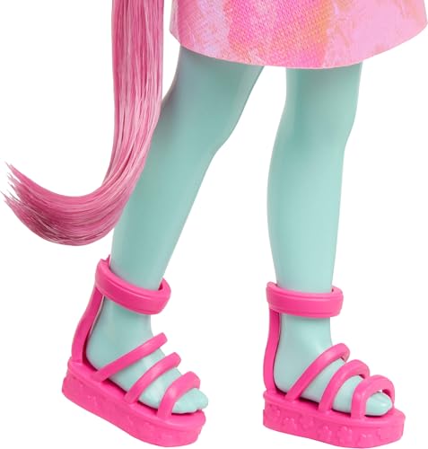 Muñeca Barbie Chelsea Unicornio de 15 cm con accesorios miniatura 3