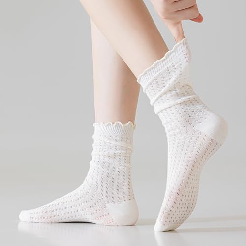 4-Pair Women's Cotton Ankle Socks with Cute Turn-Cuff Casual Love Mesh Socks For Everyday Wear2