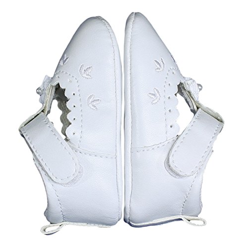Baby Girls All White Faux Leather Mary Jane Crib Shoe with Perforation Accents3