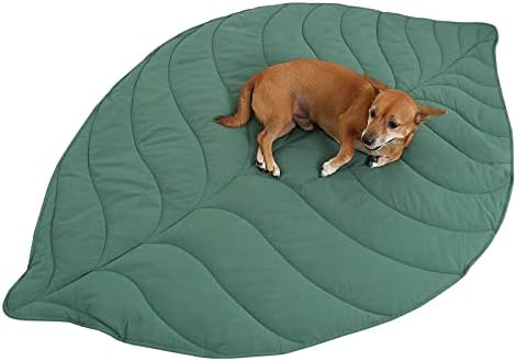 Leaf Shaped Cotton Dog Blankets for Small Medium Large Dogs, 56.3''x42.1'' Pet Mat for Dog Bed, Machine Washable Christmas Puppy Blanket for Couch Protection, Soft Throw Pad for Car