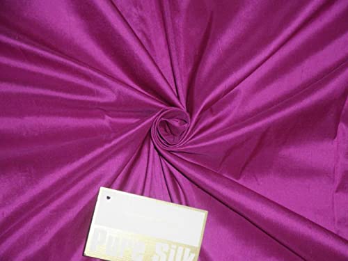 Tissu Dupioni en pure soie violet fuchsia idéal pour créer des robes de soirée uniques