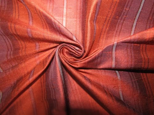 Tissu Dupion 100 % soie à rayures rouges pour structurer vos vêtements volumineux
