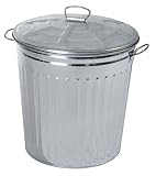 Bidón con estructura de acero galvanizado, recomendado para la basura o para múltiples usos. Soporta la intemperie. La galvanización evita la oxidación. Con tapa. Ligero y resistente. Capacidad: 62 L. Altura con tapa: 47 cm Diámetro borde superior: 42,5 cm Peso: 2,28 kg