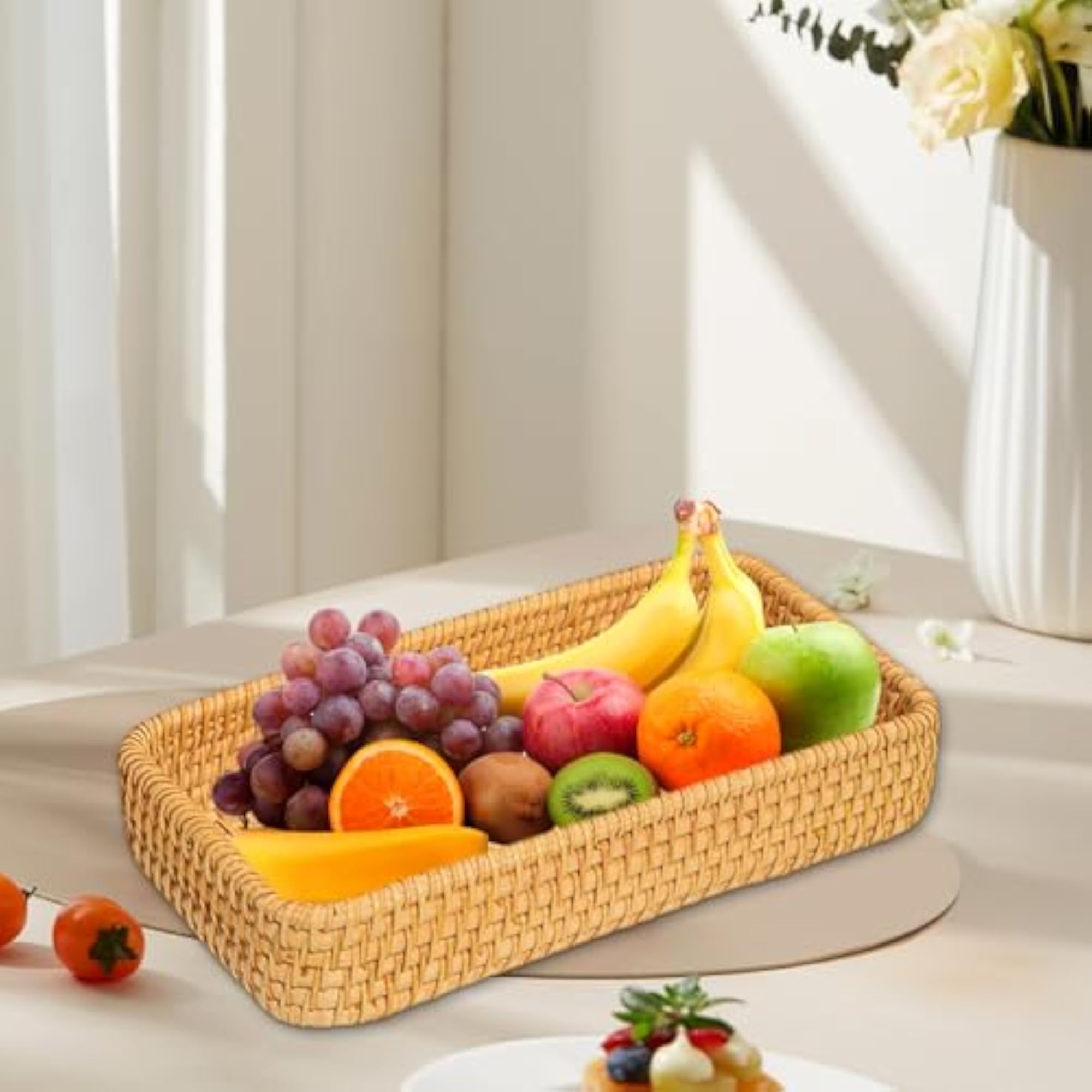 Small Rectangular Wicker Basket Tray for Organizing Keys and Cosmetics