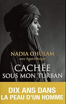 Paperback Cachée sous mon turban [French] Book