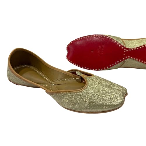 Image of Gold Bridal Flats Wedding Shoes Indian Punjabi Jutti Mojari Designer Shoes