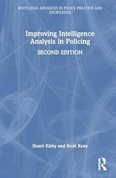 Hardcover Improving Intelligence Analysis in Policing Book