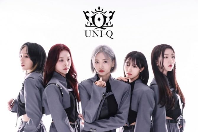 Queenz Eye UNI-Q 2nd Single Album édition scellée avec photocard - 5
