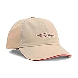 Diese TOMMY HILFIGER Cap mit edel geschwungenem Logo Schriftzug rundet jeden Look optimal ab! Mit dieser Cap zeigen Sie Ihr Modebewusstsein und gehen Stilsicher durch die Straßen! Das angenehme Material sitzt bequem auf dem Kopf und Sie wollen das tolle Accessoire schon gar nicht mehr abnehmen.