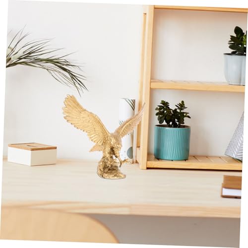 Statue d'aigle dorée idée cadeau prestigieuse pour ouverture de bureau