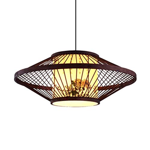 Chandelier bambou créatif pour éclairer un salon moderne et chaleureux