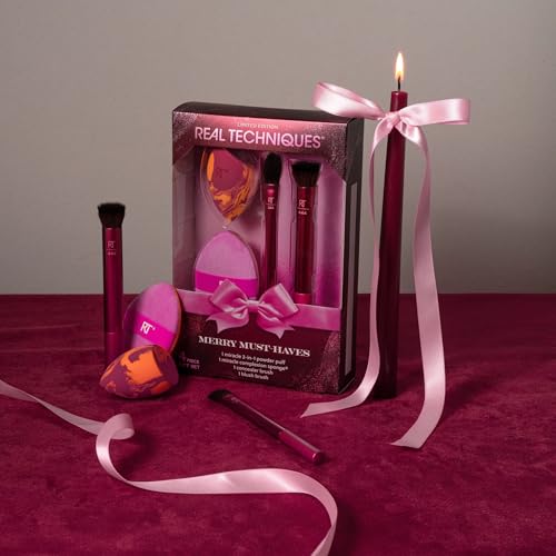 Real Techniques Merry Must-Haves Holiday Gift Set, 4 Piece Brush & Sponge Set for Foundation, Cheeks & Powder, Stocking Stuffer, Gift for Her, Cruelty-Free & Vegan - Image 5